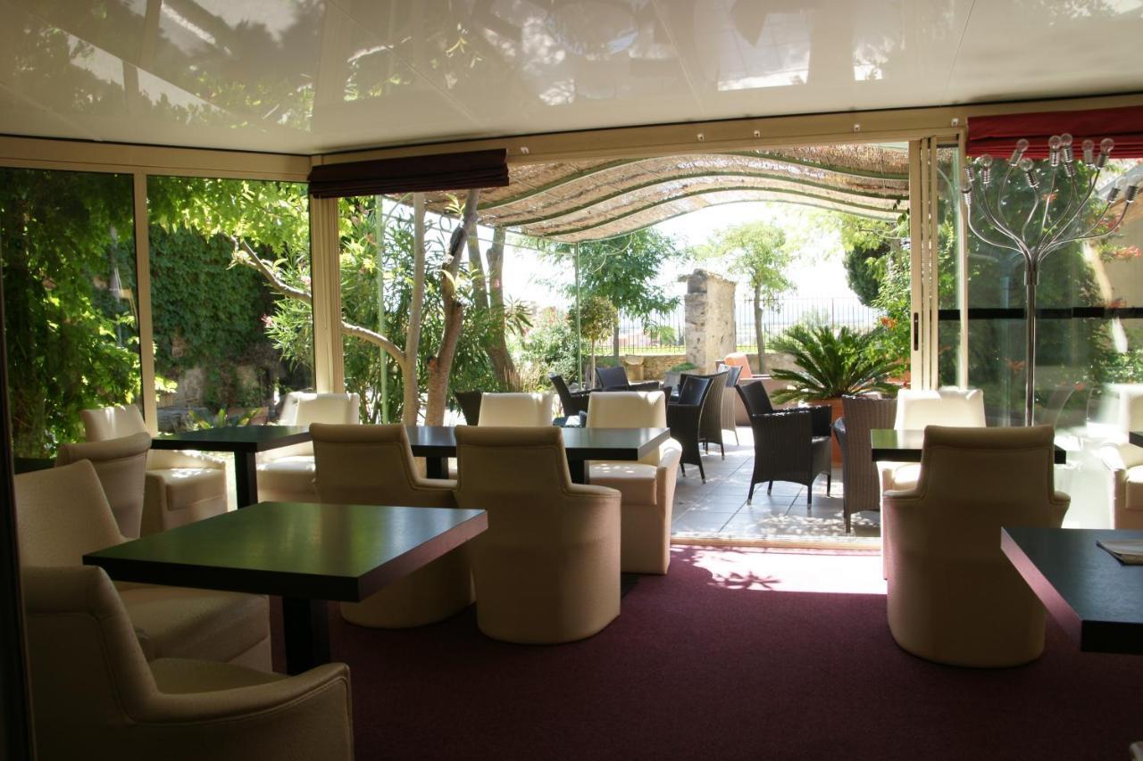 Logis Auberge Cote Jardin Ξενοδοχείο Lézignan-Corbières Εξωτερικό φωτογραφία